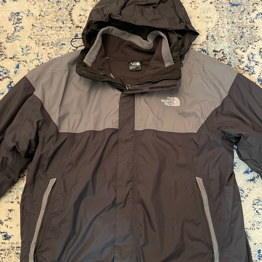 Almost new condition North face Insulated Jacket